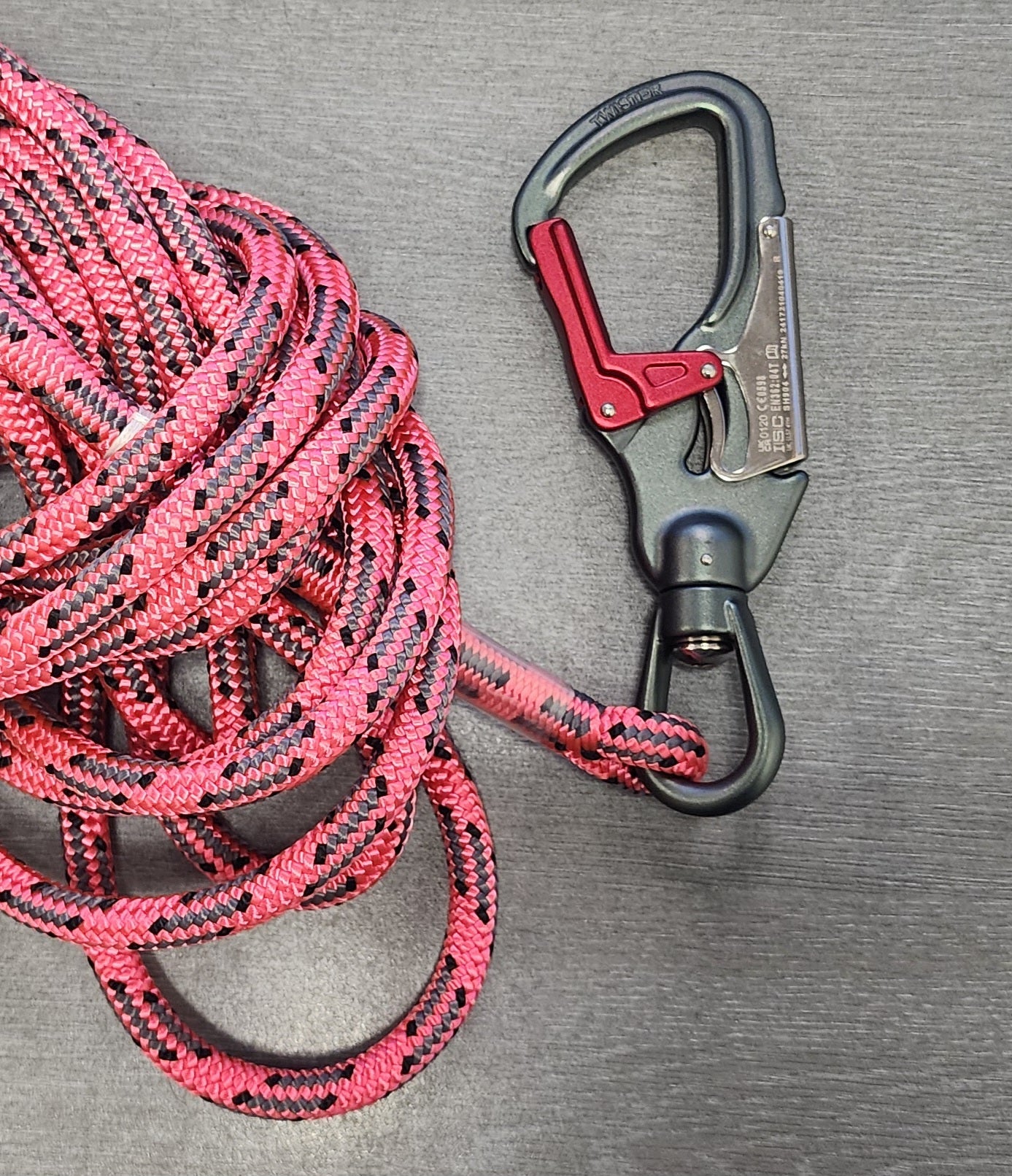 LRV8 Cougar Pole Belt Flipline with ISC Double Action Snap Hook (Swivel)