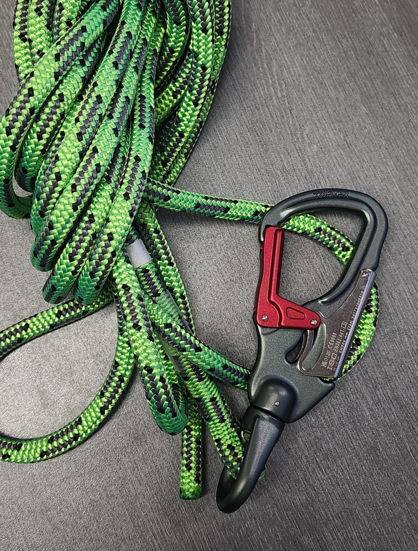 LRV8 Cougar Pole Belt Flipline with ISC Double Action Snap Hook (Swivel)