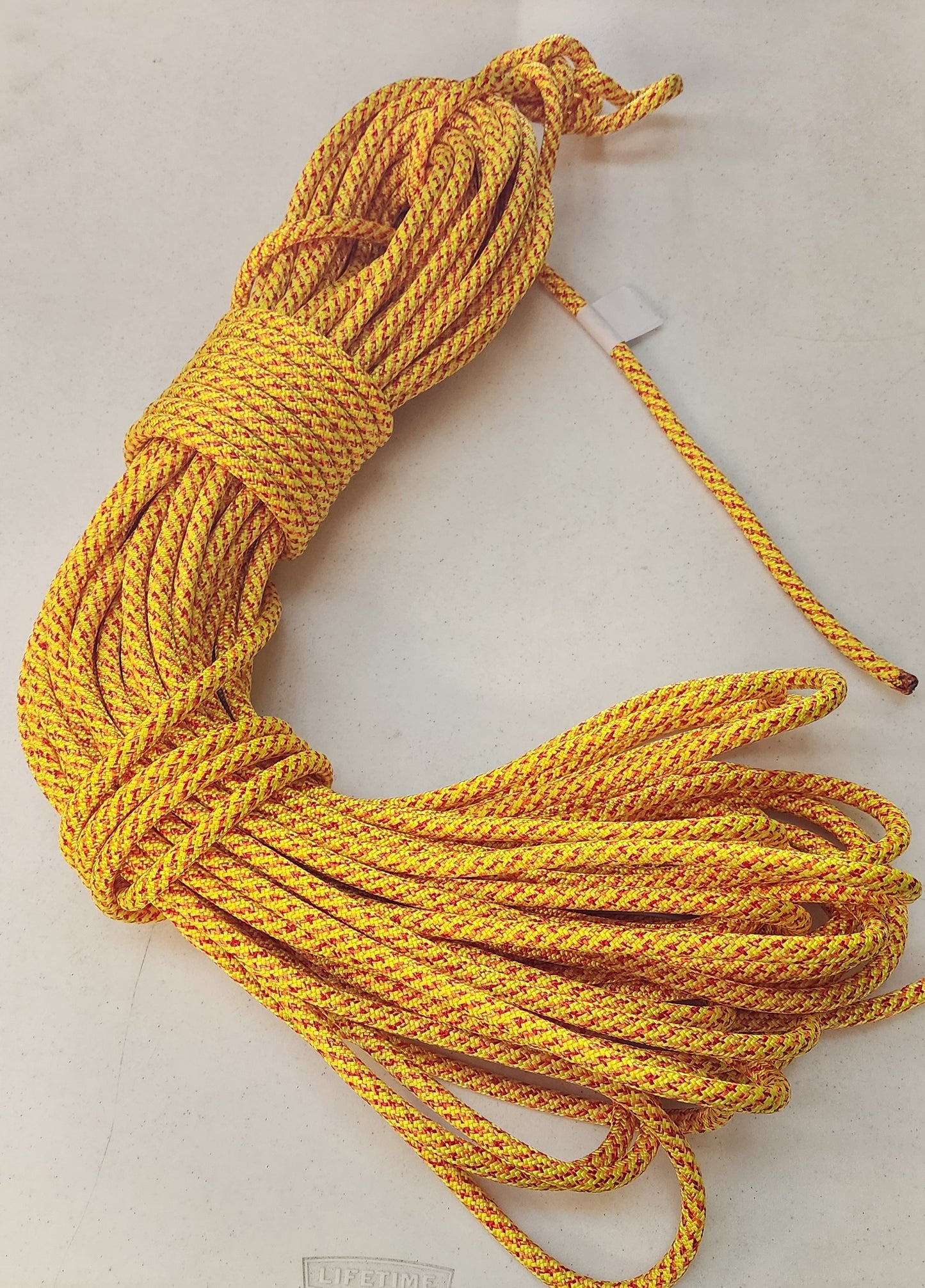 Clearance Ropes (Climbing)